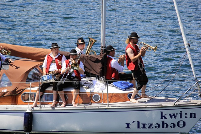 其中几乎每 其中几乎每